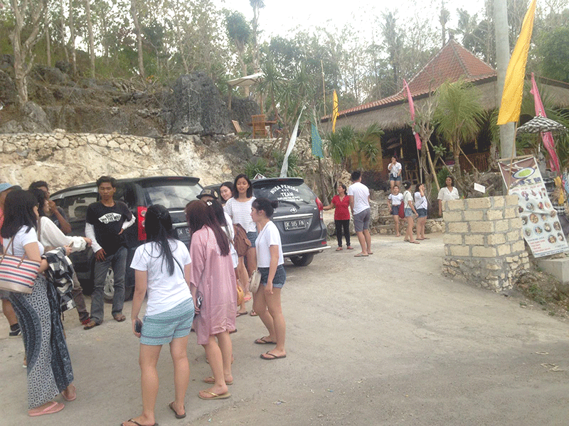 Buffe Nusa Penida Team Group BTM Penida Bar and Restaurant